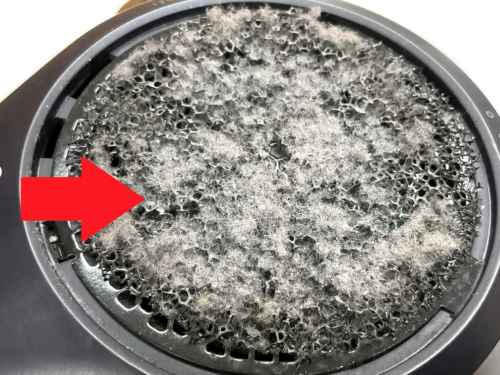 フィルターを塞ぐほどのホコリ！